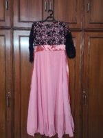 Floor length pink and black gorgette party gown - Image 2