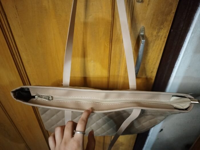 Ladies bag - Image 4