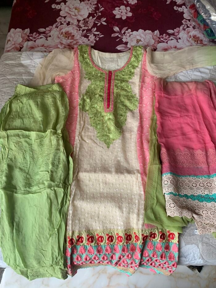 3 piece - Image 1