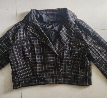 Women’s Black Checkered Cropped Blazer