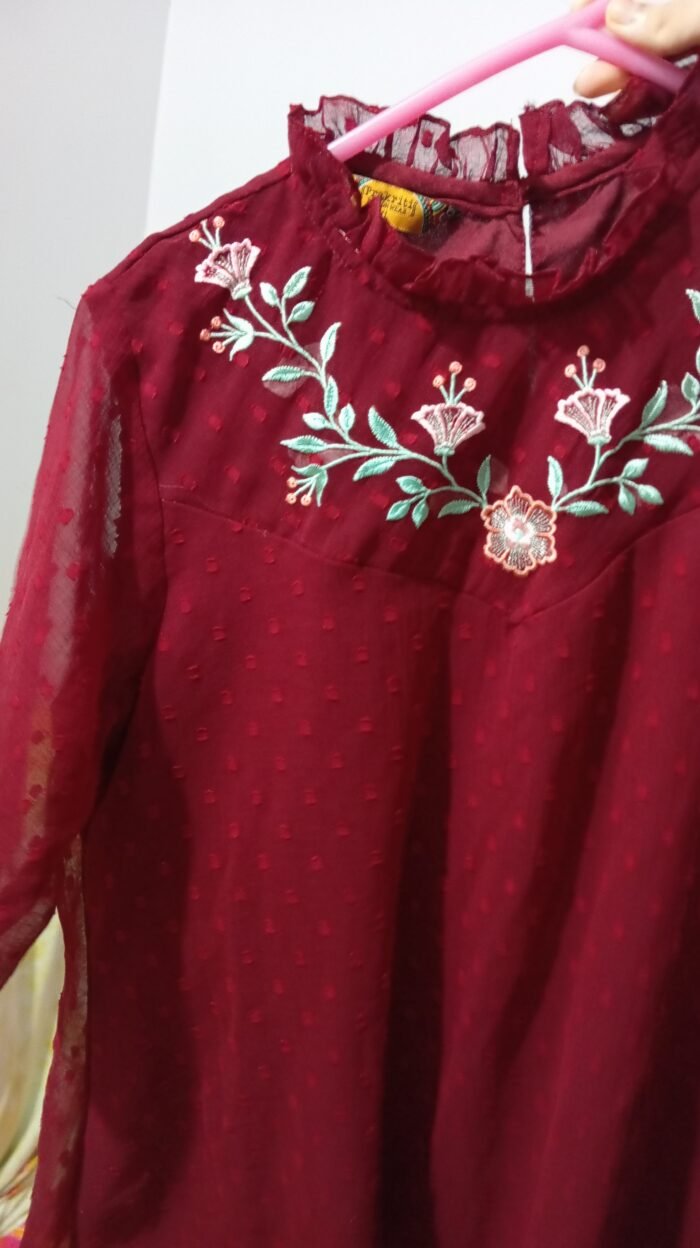 Embroidered top - Image 2