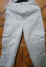 Baggy Cargo Pants - Image 2