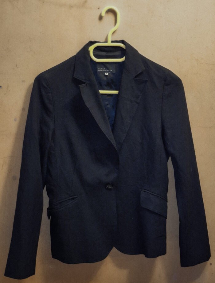 black formal blazer - Image 1