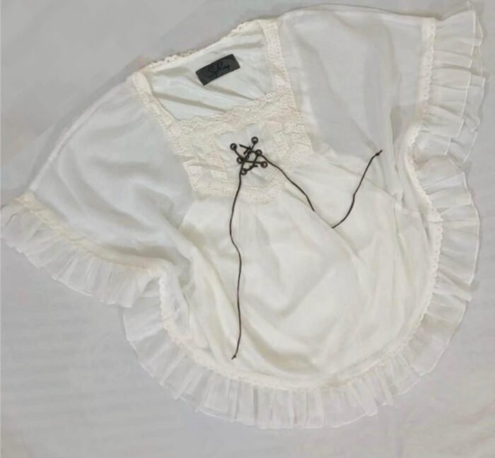 White boho style georgette top with silk inner - Image 1